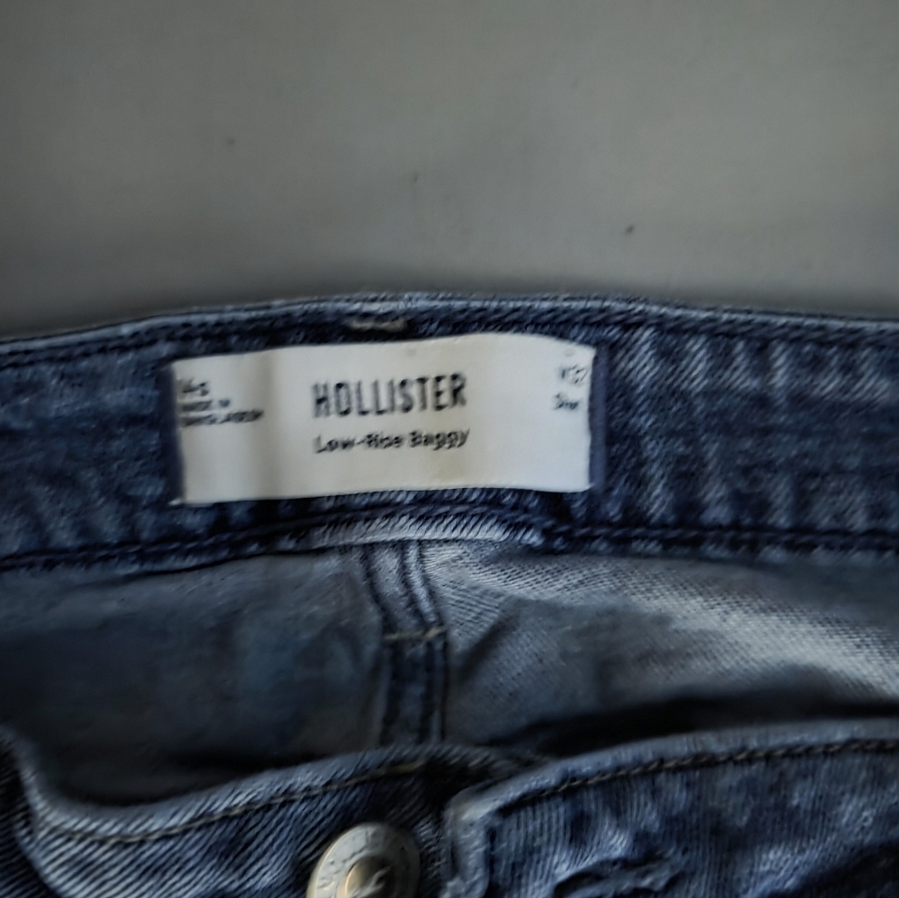 Hollister Y2K Embroidered Heart Low Rise Baggy Jeans Size 14 Short - Picture 5 of 5